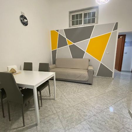 Newhouse Class باري المظهر الخارجي الصورة