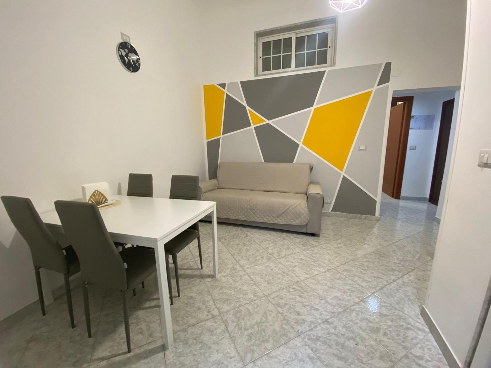 Newhouse Class باري المظهر الخارجي الصورة
